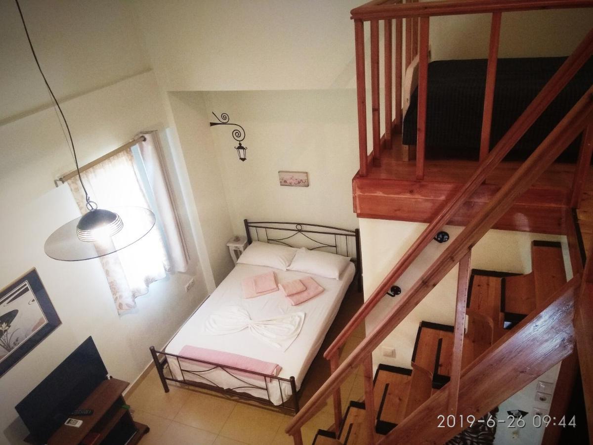 Deili Studio Loft Kalamata Extérieur photo